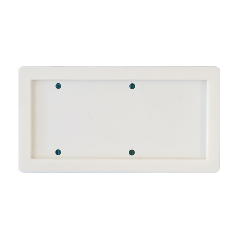 ID plate with safety pin 