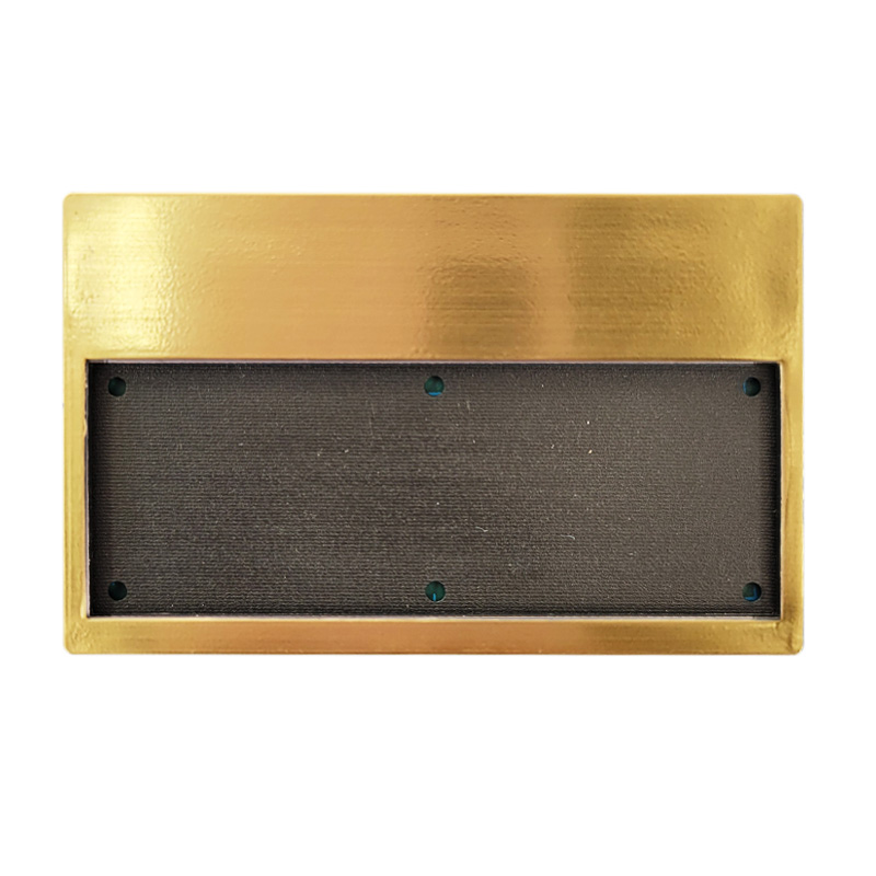 ID plate with safety pin gold